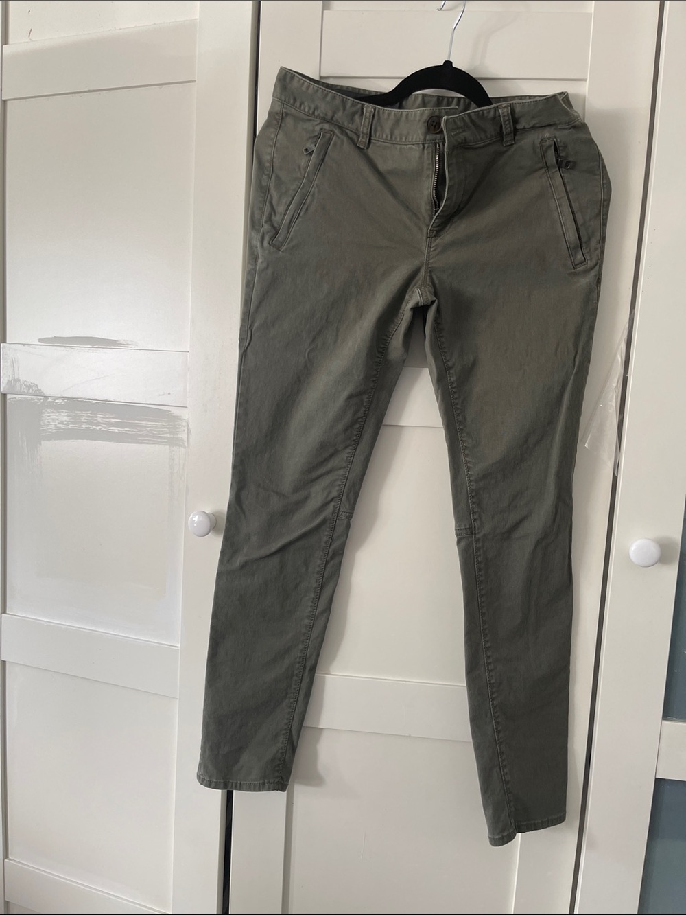 Armani Exchange Women's Skinny Jeans in Olive Green